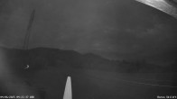 Archiv Foto Webcam Blick von der Talstation des Schlepplifts Buron auf den Lift und die Piste 03:00