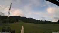 Archiv Foto Webcam Blick von der Talstation des Schlepplifts Buron auf den Lift und die Piste 05:00