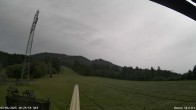 Archiv Foto Webcam Blick von der Talstation des Schlepplifts Buron auf den Lift und die Piste 09:00