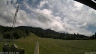 Archiv Foto Webcam Blick von der Talstation des Schlepplifts Buron auf den Lift und die Piste 13:00