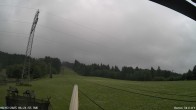 Archiv Foto Webcam Blick von der Talstation des Schlepplifts Buron auf den Lift und die Piste 05:00