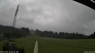 Archiv Foto Webcam Blick von der Talstation des Schlepplifts Buron auf den Lift und die Piste 09:00