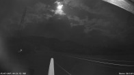 Archiv Foto Webcam Blick von der Talstation des Schlepplifts Buron auf den Lift und die Piste 03:00
