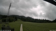 Archiv Foto Webcam Blick von der Talstation des Schlepplifts Buron auf den Lift und die Piste 07:00