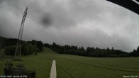 Archiv Foto Webcam Blick von der Talstation des Schlepplifts Buron auf den Lift und die Piste 09:00