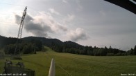 Archiv Foto Webcam Blick von der Talstation des Schlepplifts Buron auf den Lift und die Piste 09:00