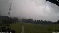Archiv Foto Webcam Blick von der Talstation des Schlepplifts Buron auf den Lift und die Piste 06:00