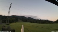 Archiv Foto Webcam Blick von der Talstation des Schlepplifts Buron auf den Lift und die Piste 05:00
