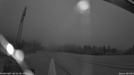Archiv Foto Webcam Blick von der Talstation des Schlepplifts Buron auf den Lift und die Piste 03:00