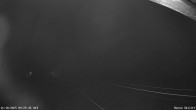 Archiv Foto Webcam Blick von der Talstation des Schlepplifts Buron auf den Lift und die Piste 03:00
