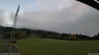 Archiv Foto Webcam Blick von der Talstation des Schlepplifts Buron auf den Lift und die Piste 17:00