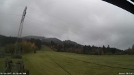Archived image Webcam Enjoy the panoama view of the ski trail and lift in Buron 09:00