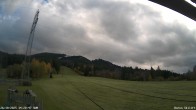 Archived image Webcam Enjoy the panoama view of the ski trail and lift in Buron 13:00