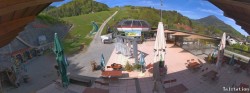 Archived image Webcam Oberaudorf Hocheck ski resort: base station 09:00