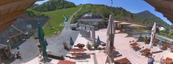Archived image Webcam Oberaudorf Hocheck ski resort: base station 13:00