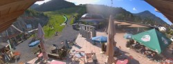 Archived image Webcam Oberaudorf Hocheck ski resort: base station 15:00