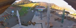 Archived image Webcam Oberaudorf Hocheck ski resort: base station 09:00