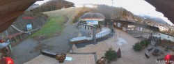 Archived image Webcam Oberaudorf Hocheck ski resort: base station 07:00