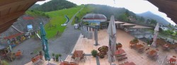 Archived image Webcam Oberaudorf Hocheck ski resort: base station 17:00