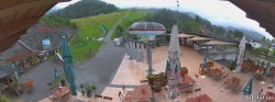 Archived image Webcam Oberaudorf Hocheck ski resort: base station 06:00