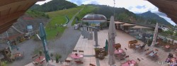 Archived image Webcam Oberaudorf Hocheck ski resort: base station 15:00