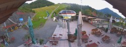Archived image Webcam Oberaudorf Hocheck ski resort: base station 05:00