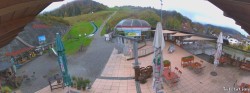 Archived image Webcam Oberaudorf Hocheck ski resort: base station 06:00