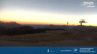 Archived image Webcam Rossfeld ski resort: Großer lift T-Bar 06:00