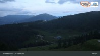 Archiv Foto Webcam Grosseckbahn Mauterndorf 04:00
