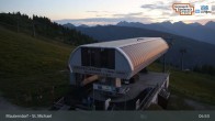 Archiv Foto Webcam Grosseckbahn Mauterndorf 04:00