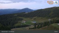Archiv Foto Webcam Grosseckbahn Mauterndorf 04:00
