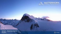 Archived image Webcam Matterhorn Glacier Paradise in Zermatt 01:00