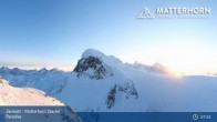 Archiv Foto Webcam Matterhorn Glacier Paradise (Zermatt) 07:00