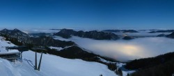 Archiv Foto Webcam Zwölferhorn im Salzkammergut 00:00