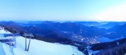 Archiv Foto Webcam Zwölferhorn im Salzkammergut 05:00