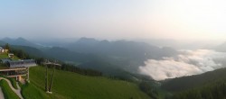 Archiv Foto Webcam Zwölferhorn im Salzkammergut 05:00