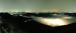 Archiv Foto Webcam Zwölferhorn im Salzkammergut 03:00