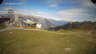 Archived image Webcam Upper Station of the Venetbahn in Landeck 13:00