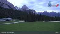 Archiv Foto Webcam Sicht auf das Kinderland an der Ehrwalder Alm 02:00