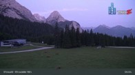 Archiv Foto Webcam Sicht auf das Kinderland an der Ehrwalder Alm 04:00