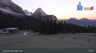 Archiv Foto Webcam Sicht auf das Kinderland an der Ehrwalder Alm 06:00