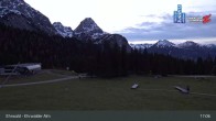 Archiv Foto Webcam Sicht auf das Kinderland an der Ehrwalder Alm 04:00