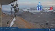 Archived image Webcam Tiroler Zugspitzbahn Top Station 19:00