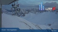 Archived image Webcam Tiroler Zugspitzbahn Top Station 04:00