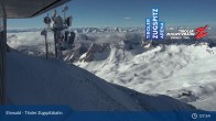Archived image Webcam Tiroler Zugspitzbahn Top Station 07:00