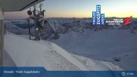 Archiv Foto Webcam Tiroler Zugspitzbahn: Bergstation 02:00