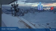 Archived image Webcam Tiroler Zugspitzbahn Top Station 02:00