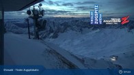 Archived image Webcam Tiroler Zugspitzbahn Top Station 06:00