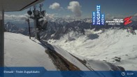Archived image Webcam Tiroler Zugspitzbahn Top Station 10:00