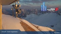 Archived image Webcam Tiroler Zugspitzbahn Top Station 02:00
